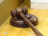 В Петербурге мягко осужден офицер МВД, который при обыске избил мужчину и выстрелил в закованную в наручники женщину В Петербурге мягко осужден офицер МВД, который при обыске избил мужчину и выстрелил в закованную в наручники женщину