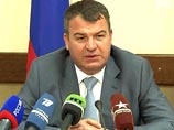 Министр обороны России Анатолий Сердюков распорядился временно приостановить работы по утилизации боеприпасов на всех военных арсеналах и базах