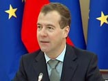 На фоне "овощной" инфекции в Европе Медведев пошутил про съеденные им помидоры на саммите РФ-ЕС