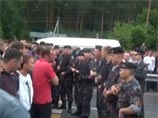 Запрет Лукашенко на вывоз товаров вывел белорусских водителей на протест. Их разогнали газом (ВИДЕО) Запрет Лукашенко на вывоз товаров вывел белорусских водителей на протест. Их разогнали газом (ВИДЕО)