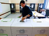 В Италии состоялся общенациональный референдум, в ходе которого на всенародное голосование выносился ряд реформ, предложенных председателем Совета министров страны Сильвио Берлускони