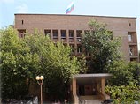 Пресненский суд Москвы во вторник закрыл уголовное дело в отношении бывшего председателя комитета рекламы столицы Владимира Макарова