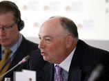 Арабские революции не грозят России, успокоил президент Люксембургского форума
Арабские революции не грозят России, успокоил президент Люксембургского форума