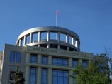 Мосгорсуд отменил решение Гагаринского суда о взыскании 130 тысяч рублей по иску бывшего инспектора ГИБДД Николая Хованского к музыкальному критику Артемию Троицкому Мосгорсуд отменил решение Гагаринского суда о взыскании 130 тысяч рублей по иску бывшего инспектора ГИБДД Николая Хованского к музыкальному критику Артемию Троицкому