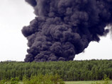 Огнем охвачены органические отходы - масла и смазки - на площади 500 квадратных метров
