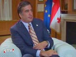 Лидер "Грузинской партии" Окруашвили, получивший во Франции политическое убежище в 2008 году, действительно обещал вернуться на родину 25 мая, чтобы, по его словам, "покончить с режимом Саакашвили", но затем вдруг передумал