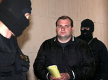 Об этом стало известно из постановления Басманного суда Москвы, продлившего сегодня арест одного из обвиняемых по делу, экс-прокурора Серпухова Олега Базыляна
