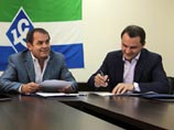 Андрей Кобелев назначен новым тренером "Крыльев Советов" Андрей Кобелев назначен новым тренером "Крыльев Советов"
