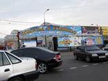 Знаменитая "Лужа" закрылась - торговлю здесь заменят спортом Знаменитая "Лужа" закрылась - торговлю здесь заменят спортом