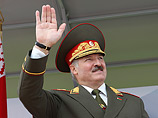 Президент Александр Лукашенко выступил на военном параде в Минске, где от имени "сирых и убогих" говорил об угрозе "цветных революций" и "хаосе и неуправляемости", которые "ведут к крови" Президент Александр Лукашенко выступил на военном параде в Минске, где от имени "сирых и убогих" говорил об угрозе "цветных революций" и "хаосе и неуправляемости", которые "ведут к крови"