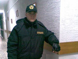 Белорусское МВД вступилось за любителя бананов, уличенного блоггерами: "отморозок с баллончиком" - это не он