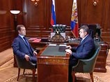 Президент Дмитрий Медведев поручил министру обороны Анатолию Сердюкову в трехдневный срок представить отчет о том, будет ли выполнен гособоронзаказ на этот год Президент Дмитрий Медведев поручил министру обороны Анатолию Сердюкову в трехдневный срок представить отчет о том, будет ли выполнен гособоронзаказ на этот год