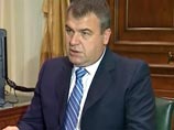 Медведев велел Сердюкову наказать сорвавших гособоронзаказ или "расстрелять паникеров" Медведев велел Сердюкову наказать сорвавших гособоронзаказ или "расстрелять паникеров"