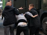 Участники "молчаливых протестов" в Белоруссии поменяли тактику, но власти подготовились и начали массовые задержания Участники "молчаливых протестов" в Белоруссии поменяли тактику, но власти подготовились и начали массовые задержания