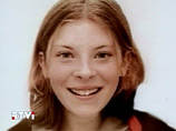 В 2002 году Малкейр взломал мобильный телефон пропавшей 13-летней девочки Милли Доулер из города Саррей. Таблоид получил доступ к sms-сообщениям, которые слали пропавшей школьнице взволнованные родители