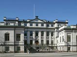 Верховный суд Швеции одобрил ранее принятое городским судом Стокгольма решение, что дипломатическая недвижимость России в этой стране может попасть под арест и уйти с молотка