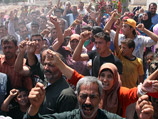 В Сирии сотни тысяч людей вышли на акции протеста против президента Асада