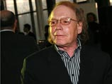 СМИ: Радзинский признал, что его джип Volvo занесло, и он выехал на "встречку", в результате чего погибла девушка СМИ: Радзинский признал, что его джип Volvo занесло, и он выехал на "встречку", в результате чего погибла девушка