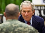 В докладе HRW отмечается, что "власти США по закону обязаны начать расследование в отношении высшего эшелона администрации Буша за такие преступления, как пытки, похищения и другие виды ненадлежащего отношения к заключенным"