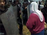 В Ялте СБУ задержала и выслала из Крыма бывшего президента Юрия Мешкова В Ялте СБУ задержала и выслала из Крыма бывшего президента Юрия Мешкова