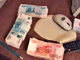 В квартире подполковника обнаружены 142 тысячи рублей