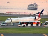 Два пассажирских самолета столкнулись в аэропорту близ Бостона