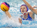 Женская сборная России обыграла бразильянок в стартовом матче на чемпионате мира по водным видам спорта, который проходит в Шанхае