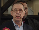Золотухин официально попросил назначить его руководить "Таганкой", власти Москвы медлят Золотухин официально попросил назначить его руководить "Таганкой", власти Москвы медлят