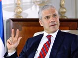 В связи с этим президент Сербии Борис Тадич объявил о срочном созыве специальной пресс-конференции В связи с этим президент Сербии Борис Тадич объявил о срочном созыве специальной пресс-конференции