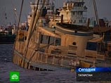 Подъем "Булгарии" затягивается. Специалисты решают, как откачать воду из корпуса Подъем "Булгарии" затягивается. Специалисты решают, как откачать воду из корпуса