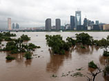 Наводнения и оползни, вызванные ливневыми дождями на Корейском полуострове, повлекли за собой неожиданную опасность