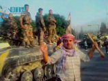 За сутки в Сирии убиты 145 человек, из них 113 - в Хаме. Танки стягивают к Хомсу За сутки в Сирии убиты 145 человек, из них 113 - в Хаме. Танки стягивают к Хомсу