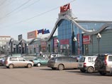 Стрельба произошла в понедельник на парковке торгового центра "Мега", расположенного на проспекте Красноярский рабочий в Ленинском районе города
