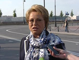 Петербурженка из Красненькой речки требует признать выборы с участием Матвиенко незаконными