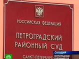 Как выяснилось в пятницу, суд Петроградского района северной столицы еще 29 июля признал законным назначение выборов в муниципальном округе Петровский