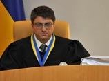 Прокуратура в пятницу обратилась к судье Печерского районного суда Киева Родиону Кирееву, рассматривающего дело Тимошенко, с ходатайством о смене меры пресечения в отношении экс-премьера с подписки о невыезде на арест Прокуратура в пятницу обратилась к судье Печерского районного суда Киева Родиону Кирееву, рассматривающего дело Тимошенко, с ходатайством о смене меры пресечения в отношении экс-премьера с подписки о невыезде на арест