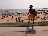 Российские студенты летом в основном подрабатывают грузчиками и продавцами - данные опроса Российские студенты летом в основном подрабатывают грузчиками и продавцами - данные опроса
