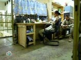 Тюремщик из "Абу-Грейб", издевавшийся над заключенными, освободился досрочно Тюремщик из "Абу-Грейб", издевавшийся над заключенными, освободился досрочно