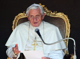 Папа Римский Бенедикт ХVI во время воскресной проповеди перед паломниками коснулся кризисов в Сирии и Ливии