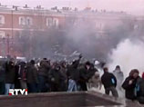В качестве примера Нургалиев привел события на Манежной площади в Москве в декабре прошлого года, которые, по его мнению, "освещались неправильно"