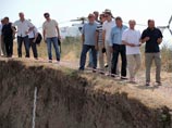 Владимир Путин, лагерь археологов на Таманском полуострове, 10 августа 2011 года