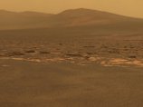 Марсоход Opportunity достиг кратера Индевор, к которому двигался более трех лет Марсоход Opportunity достиг кратера Индевор, к которому двигался более трех лет