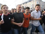 Сергей Удальцов (на фото - второй слева), 31 июля 2011 года Сергей Удальцов (на фото - второй слева), 31 июля 2011 года