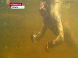 Путин вновь ушел под воду, на этот раз в компании с Медведевым (ФОТО) Путин вновь ушел под воду, на этот раз в компании с Медведевым (ФОТО)