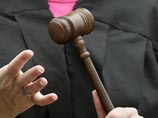 В Британии тюремный срок получили юноши, которые организовывали беспорядки через Facebook В Британии тюремный срок получили юноши, которые организовывали беспорядки через Facebook