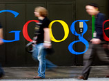 Биржевые аналитики международного рейтингового агентства Standard & Poor's снизили рейтинг акций крупнейшей в мире интернет-корпорации Google с "покупать" до "продавать" из-за планов Google купить за 12,5 миллиарда долларов компанию Motorola Mobility