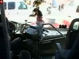 Злоумышленники обстреляли автобусы на пустынной трассе Highway-12 в нескольких десятках метров от границы с Египтом