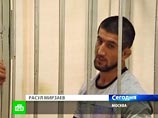 Замоскворецкий суд Москвы продлил на 72 часа срок задержания чемпиона мира по смешанным боям Расула Мирзаева, подозреваемого в нанесении побоев 19-летнему студенту, который через несколько дней после этого о скончался