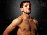 У 25-летнего Мирзаева произошел конфликт с Агафоновым у столичного клуба "Гараж" У 25-летнего Мирзаева произошел конфликт с Агафоновым у столичного клуба "Гараж"