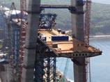 Мостостроителей, рухнувших с 60-метровой высоты на острове Русский, не предупредили о шторме Мостостроителей, рухнувших с 60-метровой высоты на острове Русский, не предупредили о шторме
